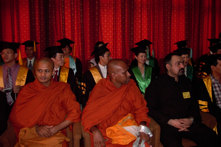 2004 - Medicine conference at BMICH in sri  Lanka (3).JPG